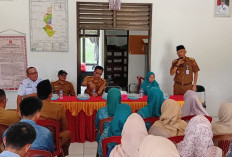 Hari Pertama Bertugas,  Camat Batuketulis Ajak  Aparatur Bekerja Tanpa Sekat