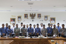 Pemkab Pesbar Resmi Kelola  Jaringan Air Baku di Pulau Pisang