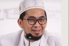 Ustadz Adi Hidayat: Istighfar Lebih Berharga daripada Dunia Seisinya