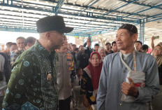 Warga Antusias Manfaatkan Diskon Pajak Kendaraan 