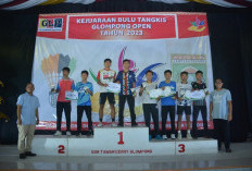 Atlet Bulutangkis Asal Pesbar Rebut Juara III se-Lampung