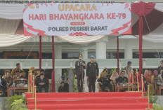 Polres Pesbar Gelar Upacara Peringatan Hari Bhayangkara ke-79