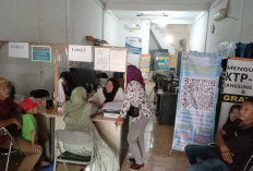 Pasca Libur-Cuti Idul Adha, Kantor Pelayanan Didukcapil Ramai Dikunjungi Warga