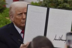 Trump Sebut Pemimpin Dunia Desak AS Longgarkan Tarif Impor: 