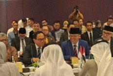  Suasana Hening di Acara Roundtable Discussion Indonesia-UEA karena Mikrofon Rusak