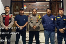 Kantor KPU Lampung Barat Terus Dijaga Polisi