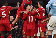 Liverpool Tundukkan Manchester City 2-0, Jaga Puncak Klasemen Liga Inggris