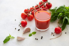 Jus Tomat dan Bayam Minuman Sehat Dengan Nutrisi Yang Melimpah