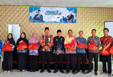 Luncurkan Beasiswa Zakat-Buku Pendidikan Karakter 