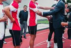 Patrick Kluivert Pantau Latihan Timnas U-20 Indonesia Jelang Piala Asia U-20 2025