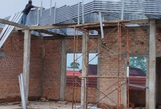 Tahapan Pembangunan GSG Poera Dirja, Sedang Tahap Pemasangan Atap 