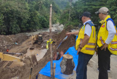 Penanganan Longsor KM 24 Jalur Liwa - Krui Dimulai 