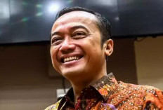 Prasetyo Hadi Jadi Jubir Presiden Prabowo, Tegaskan Tak Ada Reshuffle di Kantor Komunikasi Kepresidenan