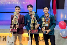 MEMBANGGAKAN! 3 Mahasiswa Asal Lambar Juara pada Lomba Debat Antar Kampus se-Indonesia 