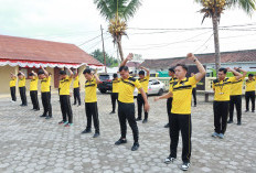 Tingkatkan Kebugaran, Polres Pesisir Barat Olahraga Bersama