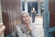 Menu Wajib di Keluarga Ayu Ting Ting Saat Lebaran: Tradisi dan Kelezatan di Rumah Depok
