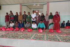 Berbagi Kasih, MTBMI Campang Tiga  Bantu Lansia - Yatim Piatu