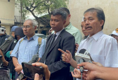 Buntut Tuduhan Ijazah Palsu Jokowi, Mantan Wamendes Resmi Laporkan Roy Suryo dkk