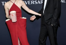 Emma Stone Tampil Unik dengan Gaun Louis Vuitton Berisi Popcorn 