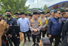 Momen Hangat Kapolri Kunjungi Keluarga AKP Anumerta Lusiyanto