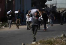 Penerjunan Bantuan di Gaza Dihentikan, Dituding Picu Korban Jiwa Baru