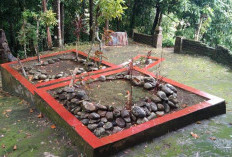 Makam Gajah Mada, Salah Satu Wisata Religi di Pesisir Barat