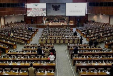 DPR Gelar Rapat Maraton Bahas Efisiensi Anggaran 2025, Fokus pada Revisi dan Rekonstruksi Anggaran