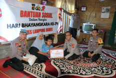 HUT Bhayangkara ke-79, Polres Lambar Salurkan Bantuan untuk Penyandang Disabilitas