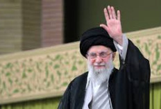 Khamenei Tegaskan Iran Siap Membalas Jika Diserang oleh AS