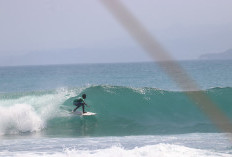 Tiga Peselancar Indonesia Melaju ke  Final WSL Krui Pro Junior QS1000