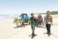 Terjunkan 50 Personil Polri-TNI, Kawal Distribusi Logistik Pemilu ke Daerah Terpencil