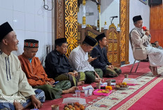 Kyai Muhaimin: Jangan Kesibukan Dunia Lalaikan kita untuk Laksanakan Ibadah Shalat. 