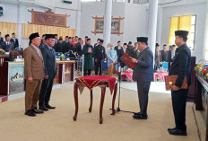 Elyas Jusman dan Haprin Dilantik  sebagai PAW Anggota DPRD Way Kanan