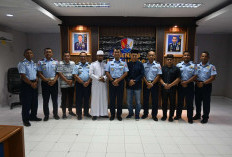   Salat Idul Fitri 1446 H Pertama di Base Ops Lanud Manuhua Biak: Momen Kebersamaan yang Penuh Berkah