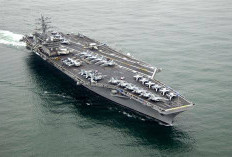 Kapal Induk USS Nimitz Terlacak di Selat Hormuz Picu Ketegangan Baru