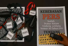Masa Depan Media Mainstream: Antara Senjakala dan Peluang Transformasi