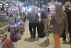 Jon Edwar Minta Pengunjung Krui Fair Jaga Kebersihan