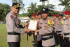 Kapolres Beri Reward Personil Berprestasi