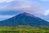  Gunung Kerinci, Menapaki Puncak Tertinggi Sumatera