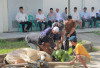Pemkab Pesbar Gelar Salat Idul Adha 1446 H di Pantai Labuhan Jukung