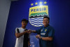 Nazriel Alfaro Resmi Naik ke Tim Utama Persib, Disebut Pewaris Dedi Kusnandar