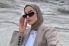 5 Model Kalung Emas Panjang yang Elegan untuk Perempuan Berhijab