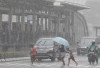 BRIN Jelaskan Alasan Air Hujan Mengandung Mikroplastik, Ancaman Baru dari Langit