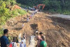 Jalan Darurat Tak Surutkan  Semangat Pelajar Bersekolah 