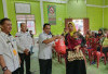 Tekan Stunting,  Kembahang Salurkan Bantuan  Gizi untuk Bumil dan Balita