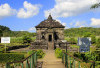Candi Banyunibo, Keheningan Sang Penjaga Waktu di Tengah Sawah
